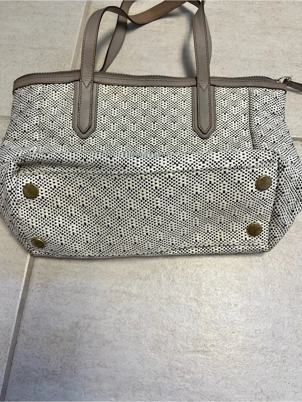 Fossil Sydney Woven Tote Bag Beige Black Checkerboard Zip Top Shoulder Bag luxe
